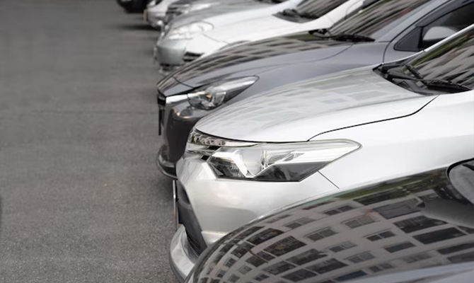 24/7 secure parking-because your vehicle deserves protection too